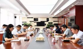 市教育局召开深化教育领域群众反映强烈突出问题专项治理工作部署会 