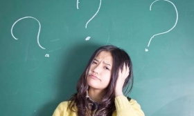 杭州漂亮女老师改行做微商，月入两万仍遭父母埋怨：那个是铁饭碗啊！ 