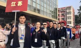 来自南京体院的江苏彩车演员：春晚总导演推荐了我们