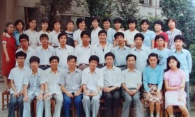 唯一让马云“恨”过的老师走了！临终前做了件事，让人泪目