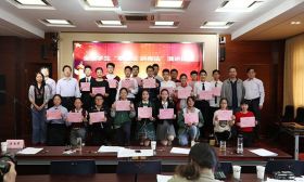 市教育局举办“学宪法讲宪法”竞赛活动 
