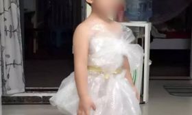 幼儿园化妆舞会火了：每个家长都是戏精！