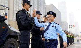 少年学警再登“南马”舞台，圆满完成5公里健康跑