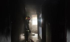家都点着了！高一男生在家做实验把整个卧室烧没了，爸妈却没过多指责追问
