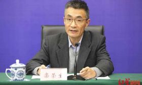 华西专家建议：3月底前，分期分批解决中小学开学问题！