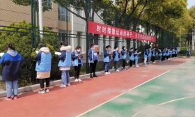 江苏泰州：690多个工作组驻校督导防控