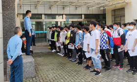 镇江市空军青少年航校初检工作顺利结束