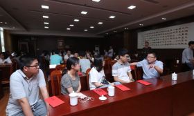 稳岗保学，姜堰教育“六保”政策暖民心
