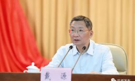 盐城市委书记：中小学教室空调再开不了，政府空调全部停掉！南京......