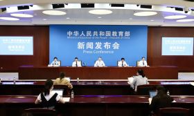 今年高考需要做哪些防护准备？命题会有什么变化？现场答问来了