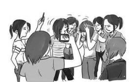 校园暴力何时了？桂林一男一女被多名学生围殴，警方介入调查！