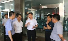 郭毅浩局长调研高考准备工作