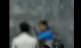 陕西初中生被扇耳光？当地教体局：处罚相关学生并约谈校领导