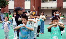 教育部辟谣取消教师寒暑假
