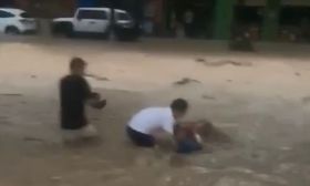 郑州七中校长回应“急流中救人”：不值一提，应该的