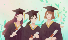 女大学生晒自拍, 上铺“兄弟”太抢眼, 网友: 不太现实