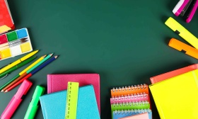北京规范中小学教材管理，多所国际学校称用规定教材与自编教辅