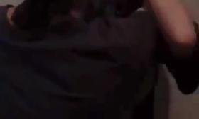 山东宁阳一高中女生遭多人扇脸辱骂，教育部门：严肃处理