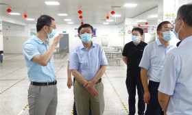 潘漫一行赴泰州督查开学疫情防控工作