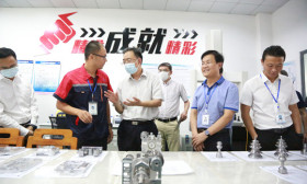 葛道凯一行赴昆山调研教育工作