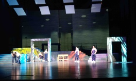 走近革命先辈，北京丰台八中师生演绎党史教育原创话剧《萌芽》
