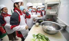 学生每周参加劳动教育不少于2小时 天津发布劳动教育方案及清单