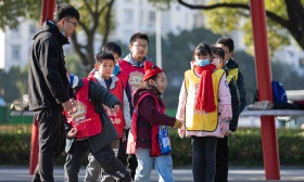 关注教育焦虑、教师负担等，多位政协委员谈“双减”
