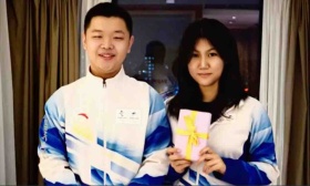 开盲盒迎新年，首都经济贸易大学为冬奥志愿者准备惊喜礼物