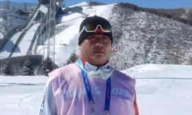 学校食堂师傅请假，出现在冬奥会裁判席……