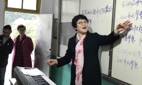 冬奥马兰花合唱团背后的支教老教师付宝环：点燃乡村孩子的音乐梦