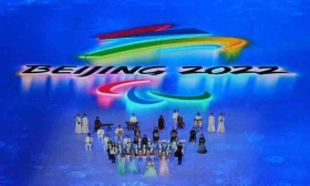 北京市盲校13名学生中德双语演唱，为冬残奥会开幕式热场