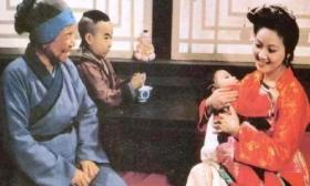 南大文学院本科生为红楼人物写前传，少女时代的刘姥姥竟然成了“女侠”