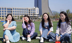 四朵金花全部考上双一流，看看江科大这个“学霸宿舍”是怎么学习的
