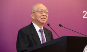 “数学皇帝”丘成桐从哈佛退休，全职任教清华