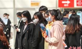 人社部：稳定扩大国企毕业生招聘