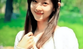 清华学长公开章泽天校园嫩照，素颜皮肤超级好，朴素打扮难掩气质