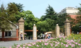 小区群“推销”学生，上理工辅导员：岗位合适，欢迎“砸来”