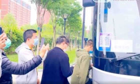 开通校园巴士专线、设快递缓冲区，清华大学多举措让防疫更暖心