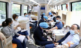 省教育厅组织开展2022年度无偿献血活动