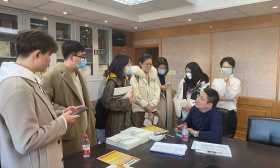 校领导访企拓岗、24小时就业咨询，对外经贸多举措促毕业生就业
