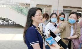 进入高考考场三步走~媒体观察团带你踩点！