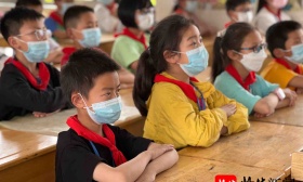 加强青少年理想信念教育，南通这所新市民子女学校上了一堂特殊班会课