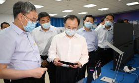 吴政隆在南京航空航天大学南京邮电大学调研