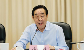 许仲梓带队到省教育厅开展工作调研