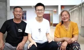 3个孩子2个上清华，小学文化母亲：我只教他们诚实守信