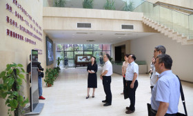 省教育国际交流服务中心党总支赴 南京大学开展结对共建主题党日活动