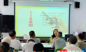 孩子手机不离手？这场讲座为家长现场支招