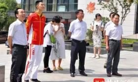 既坚忍不拔又谦逊有礼！高中体育老师这样说王嘉男——