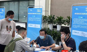 助力高校毕业生就业，江北新材料科技园这场招聘会提供500多个优质就业岗位