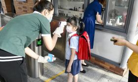 17部门发文：完善和落实积极生育支持措施，涉住房、休假、教育等
